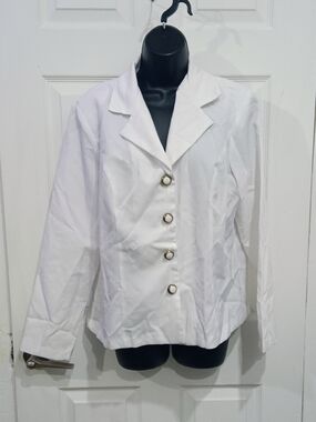 Women's White Notch-Collar Blazer with Decorative Buttons